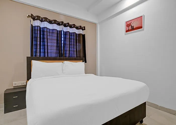 Collection O The Eternity Near Lig Sqaure Hotel Indore